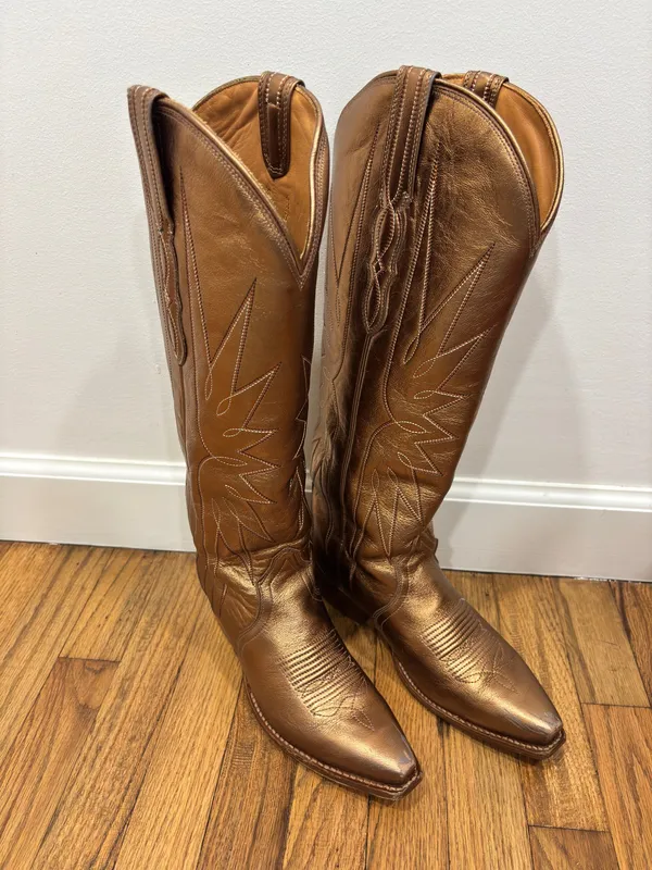 Tecovas the Loretta boots metallic 7.5 Gold - Image 2