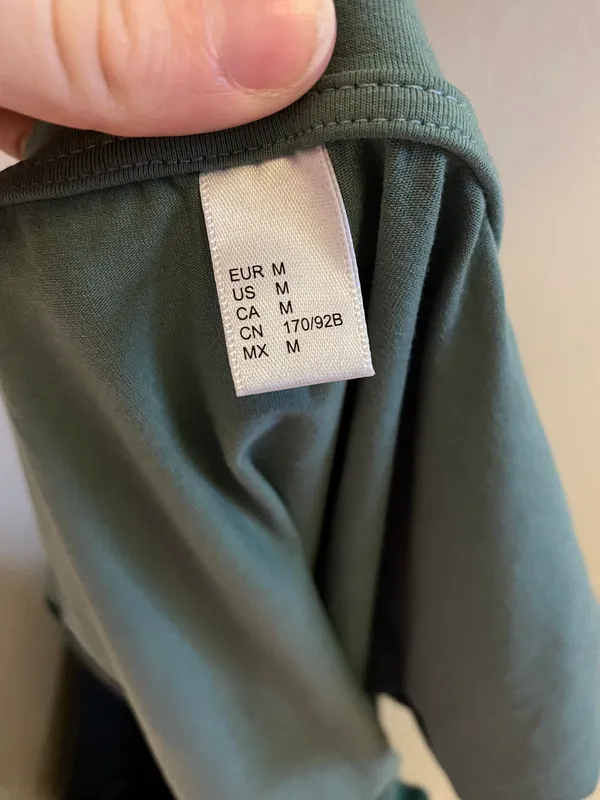 Green Shirt Size M - Image 5