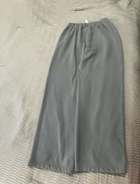 Accolade Straight Leg Sweatpants - Image 7