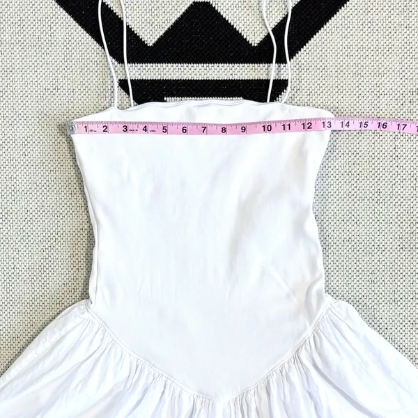 Zara Mixed Ribbed Poplin Balloon Mini Dress in White Medium - Image 9
