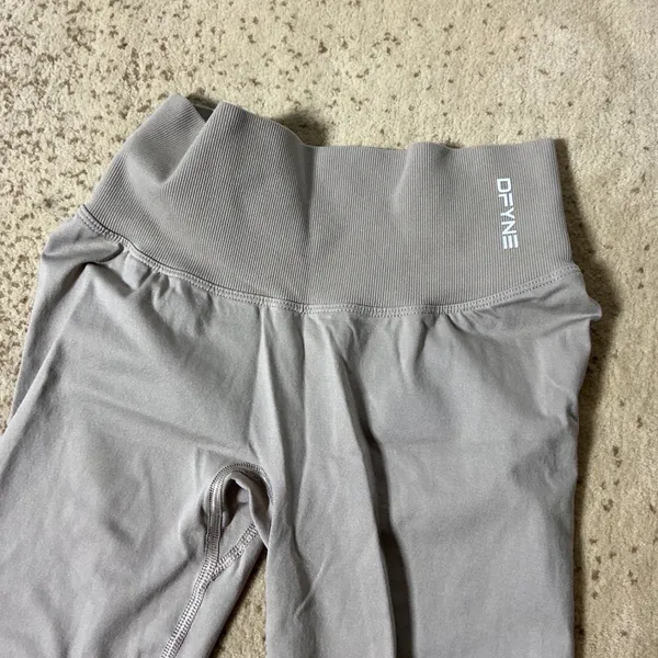 DFYNE Dynamic Seamless High Waisted Scrunch Butt Leggings‎ Grey XS Extra Small - Image 6
