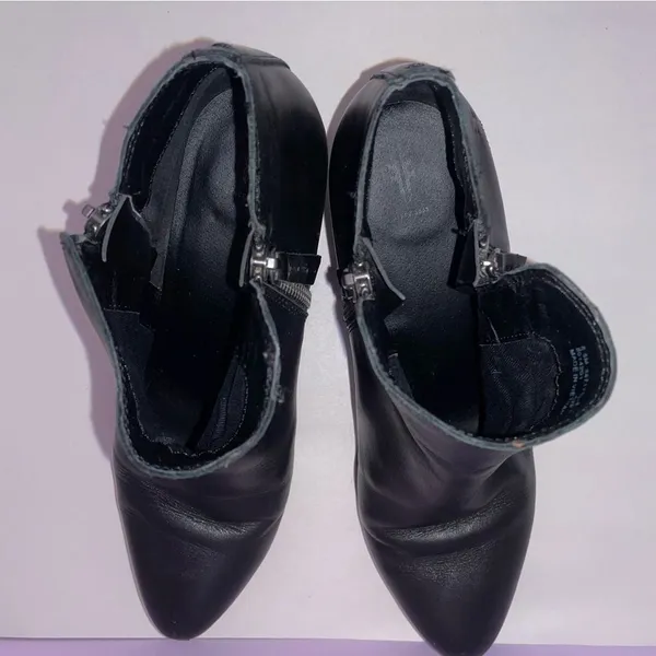 Frye Judith Double Zip Black Leather Ankle Bootie Women Size 8.5 Western Boho - Image 5