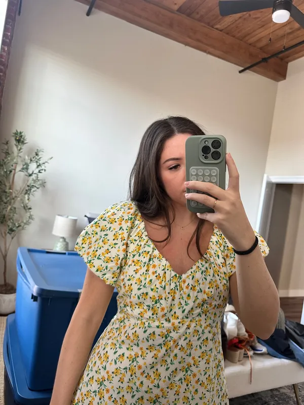 Yellow Floral Dress Old Navy - Image 4