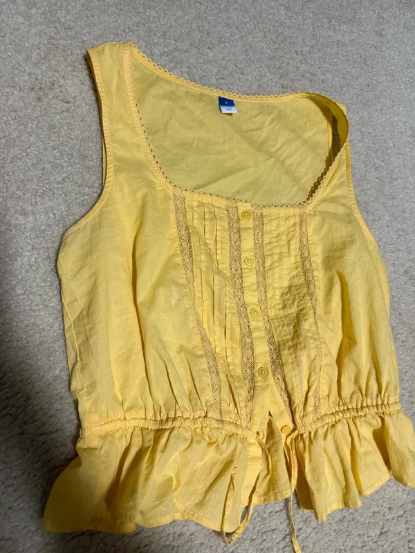 Old Navy Blouse - Image 3