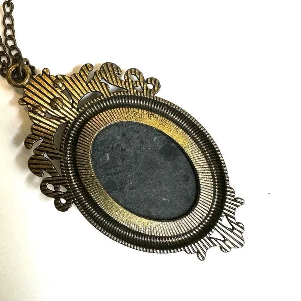 Girl Skeleton Cameo Pendant necklace - Image 5