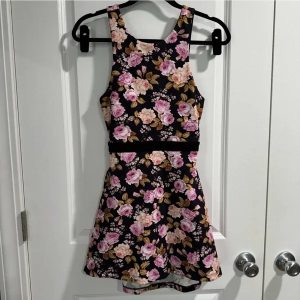 For Love & Lemons Floral Print Mini Tennis Active Dress‎ S - Image 3