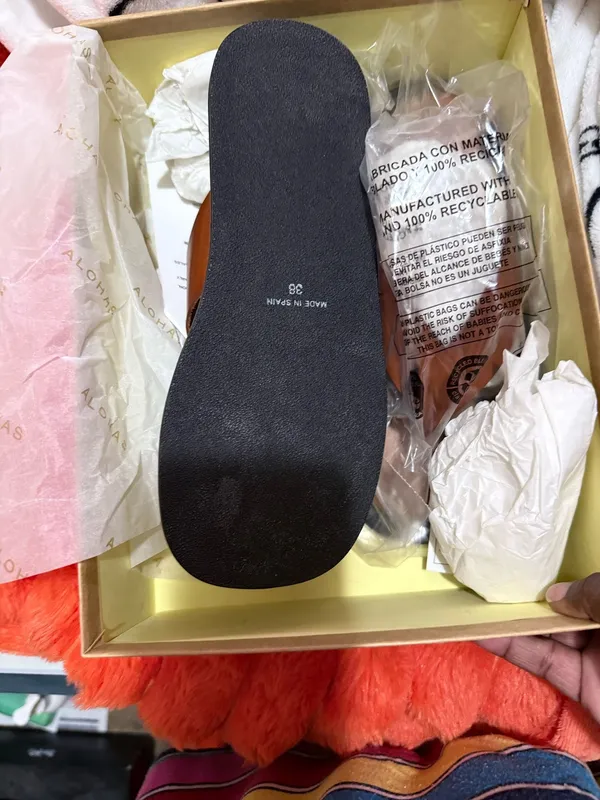 Alohas Tan Leather Flip Flops  - Image 4