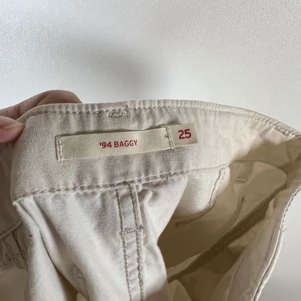 Levis 94 Baggy Pants Womens 25‎ Beige Cream Chino High Rise Utility A3512-0000 - Image 9