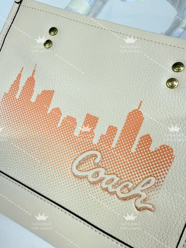 NWT Coach X Jennifer Lopez Dempsey Tote 22 With Nyc Skyline c6494 - Image 5