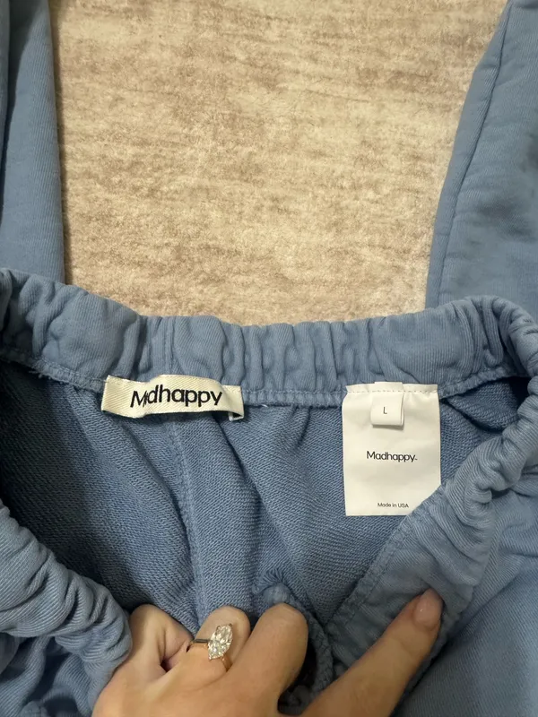 Madhappy sweatpants size large  - Image 2