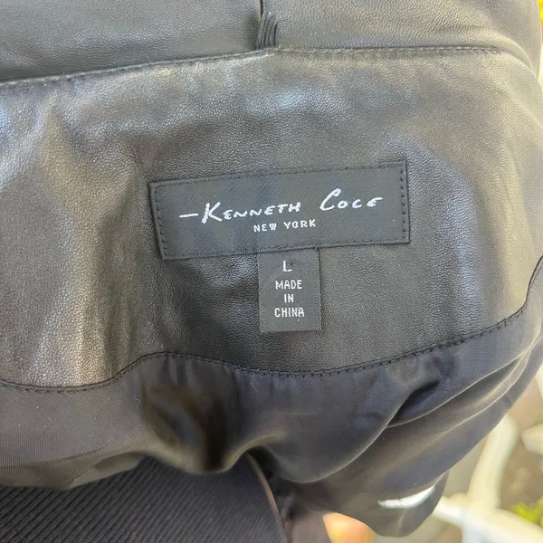 Kenneth Cole Black Leather Jacket - Image 3