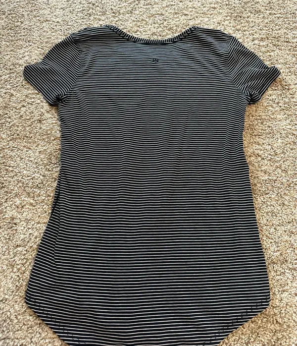 Lululemon Top  - Image 2