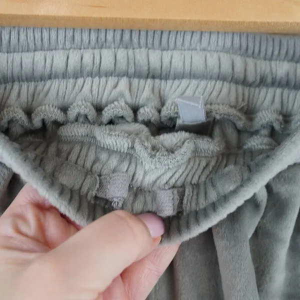 Skims Velour Jogger Pants Womens‎ Large Gray Stretch Cozy Minimalist Lounge - Image 8