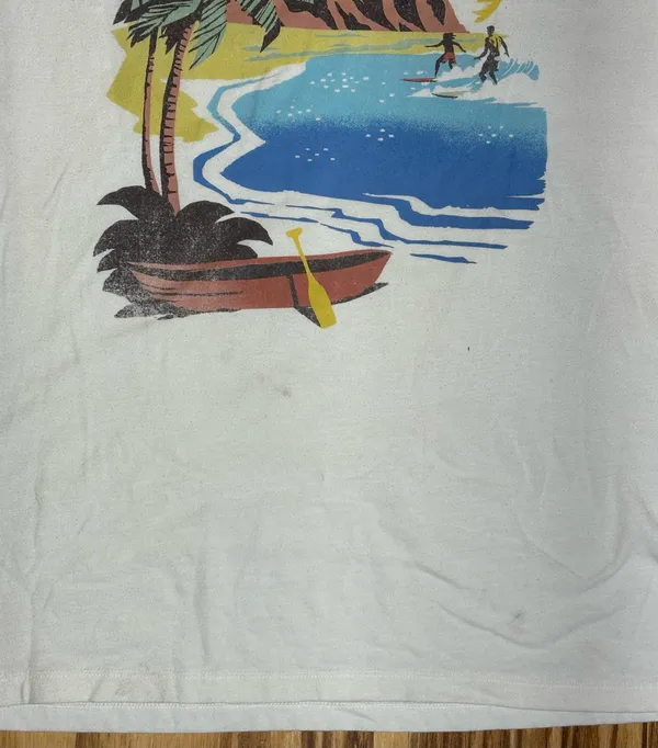 Old Navy Hawaii The Aloha State Graphic White T-Shirt - Image 3