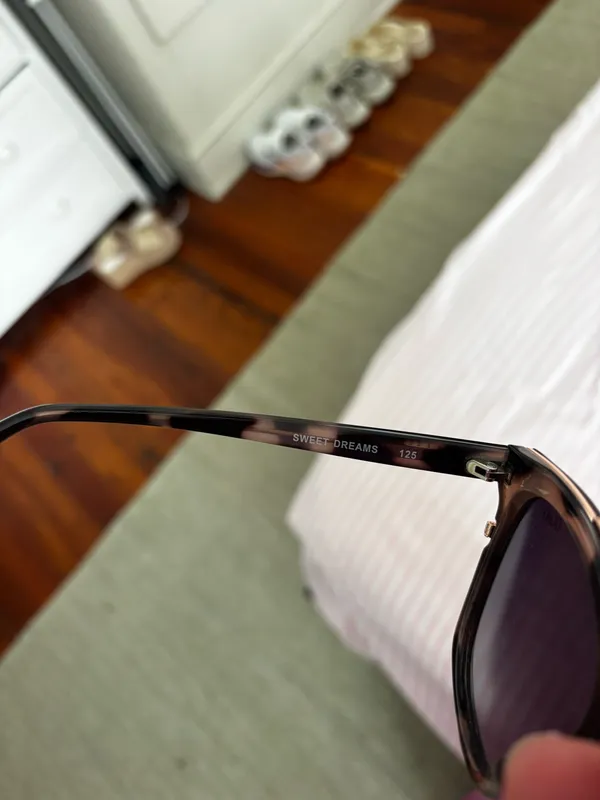 Quay Australia Sunglasses - Image 5