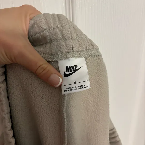 Nike Tan Sweatpants Joggers - Image 5