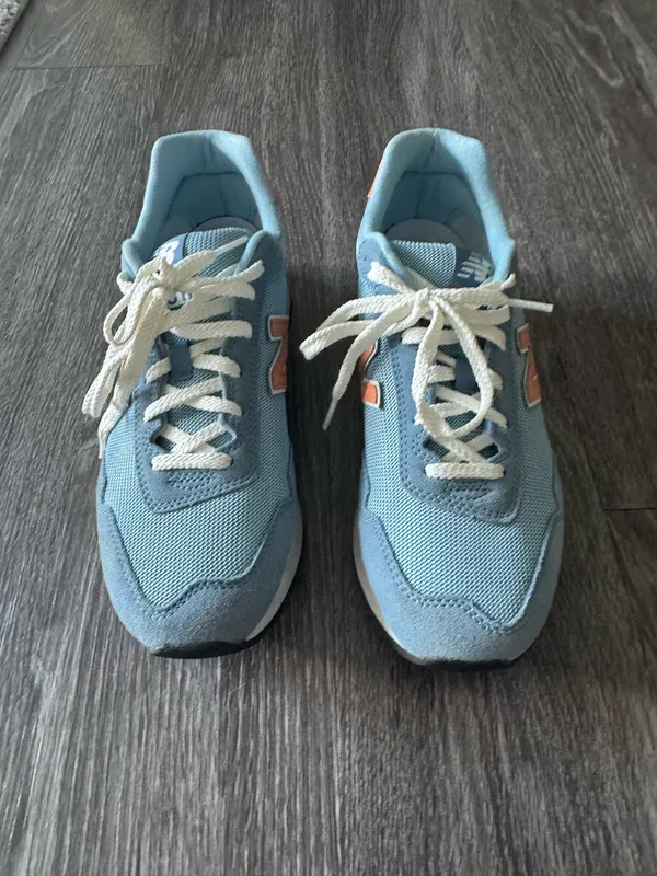 New Balance Sneakers - Image 2