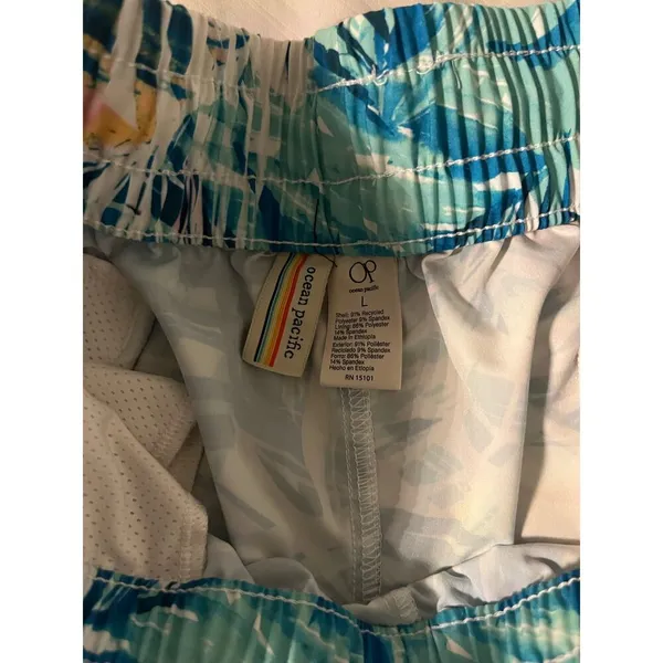 Ocean Pacific Women's Board Short multi color sz Large - Image 5