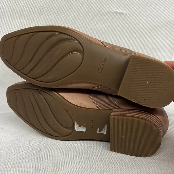 Sz 11 New Clarks Collection Juliet Dahlia Slip-On Loafer Taupe Solid pink blush - Image 7