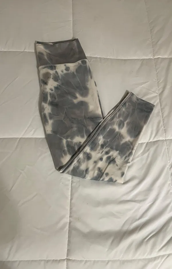 Sage Tie Dye Leggings - Image 4