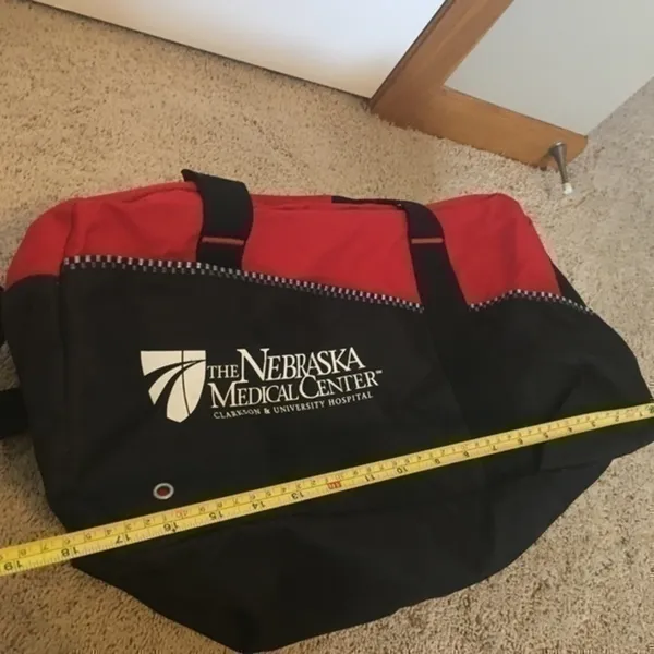 Nebraska Medical Center vintage duffle bag - Image 5