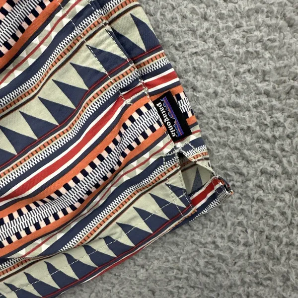 Patagonia Barely Baggies Shorts 2.5" Athletic Outdoor Beach Aztec Women's‎ XS - Image 2