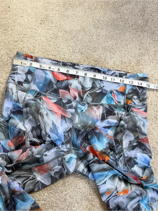 Lululemon Fast and Free High-Rise Tight 25" in Luminescent Floral Multi 10 - Image 11