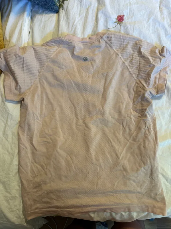 Lululemon Pink Swiftly Tech Short Sleeve Race Length - Image 2