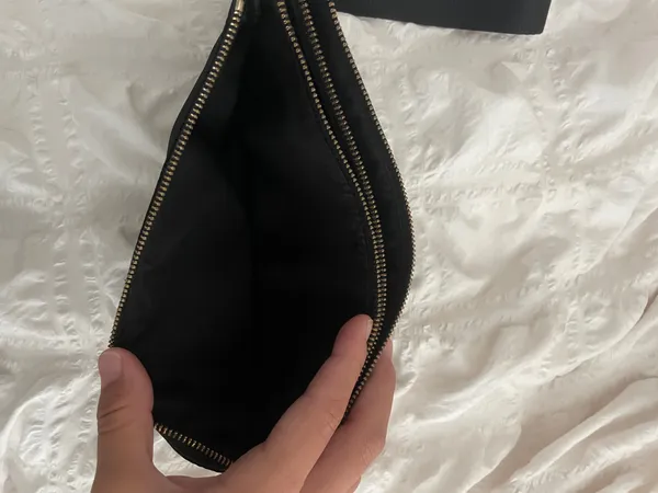 Lululemon Wristlet Dual Pouch Black - Image 2