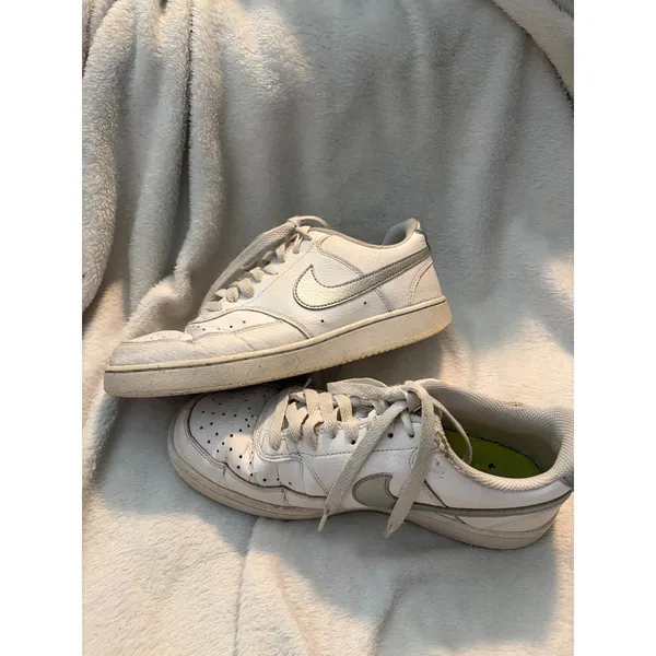 Nike Court Vision‎ Low Sneaker Basketball White Metallic Silver Women's Size 8 - Image 15