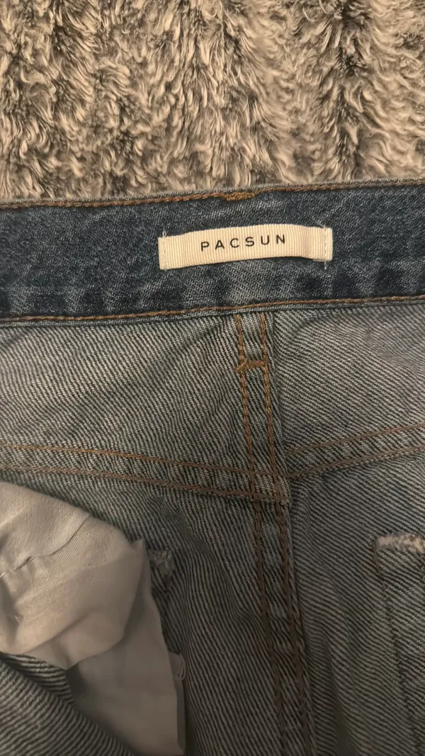PacSun Ripped Jeans - Image 3