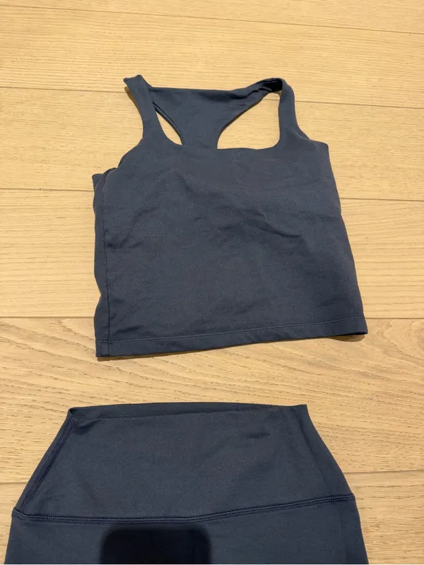 set active women’s leggings x top! form cloud material - Image 7