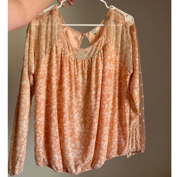 Gimmick BKE sz L Womens Pink Sheer Puff Sleeve Lace Keyhole Back Blouse Top Boho - Image 7