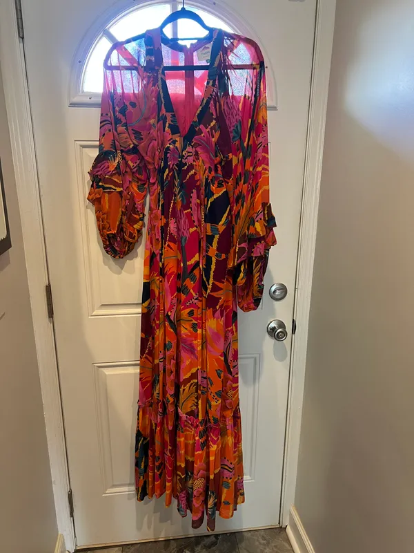 Farm Rio Vintage Wave Maxi Dress - Image 3
