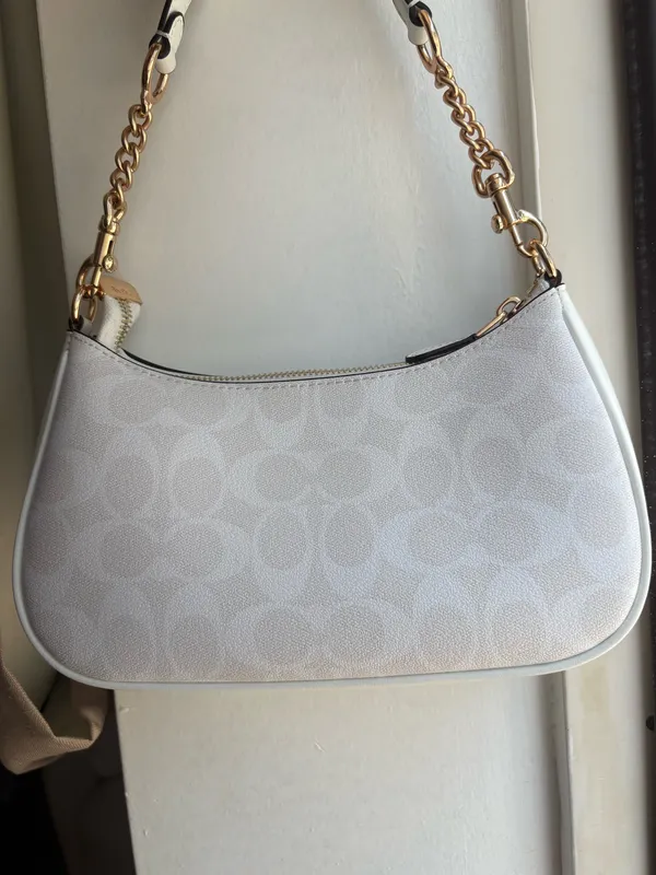 Coach Outlet Teri Shoulder Bag in Signature Canvas. - Image 2