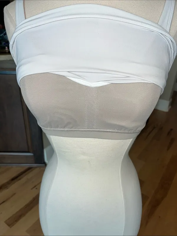 Lululemon Athletic Align Padded Bra Shelf Tank Top Off White - Image 7