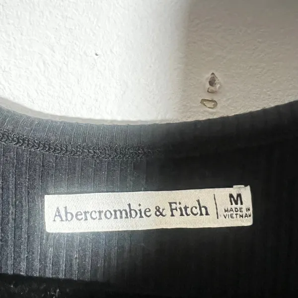 Abercrombie & Fitch Midi Dress Medium Black Ribbed O-Ring Casual - Image 3