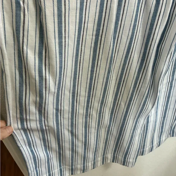 LOFT Striped Blue and White Wide Leg Woman’s Pants NWOT Size 16 - Image 5