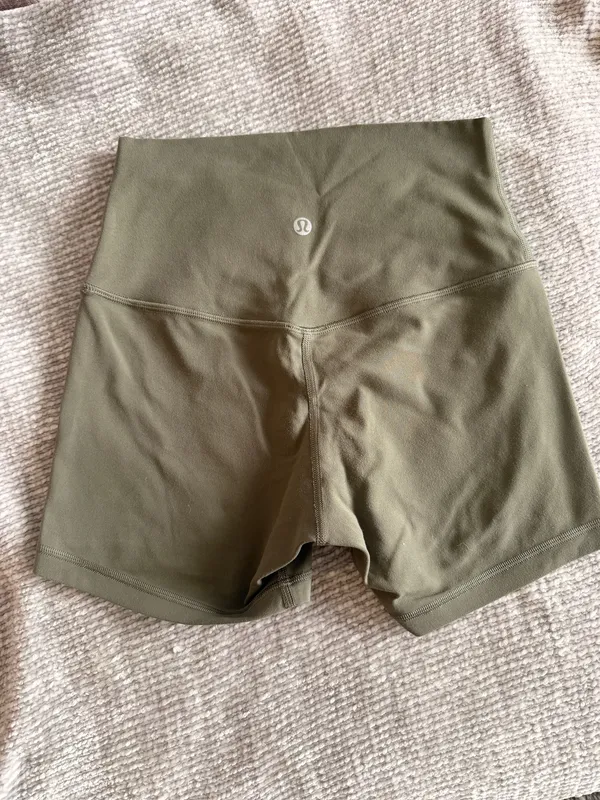 Lululemon Align High-Rise Short Army Green 4” Size 4 - Image 6