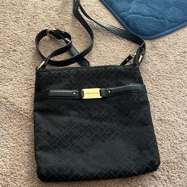 ‎Tommy Hilfiger crossbody - Image 2