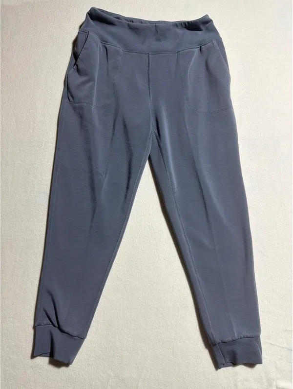 SAGE Collective Women's Medium Gray Jogger Sweatpants - Image 2