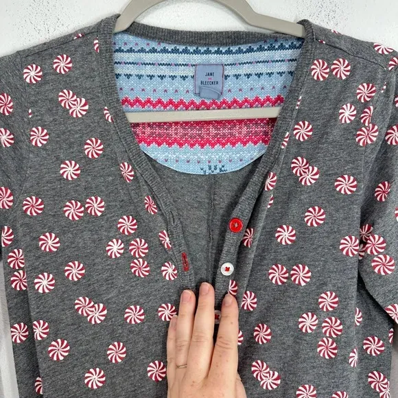 Jane and Bleeker XS Gray Peppermint Candy Print One Piece Pajama‎ Jumpsuit - Image 7