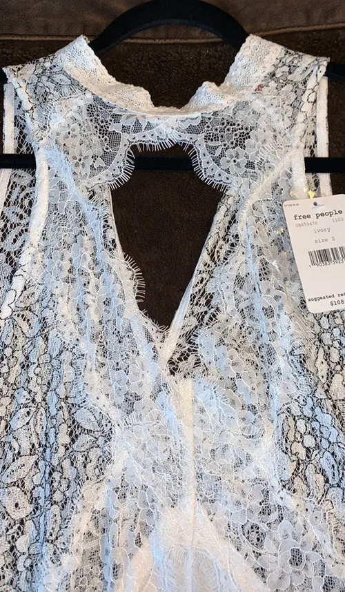 Free People Tell Tale Sleeveless Tunic in Ivory - Image 5