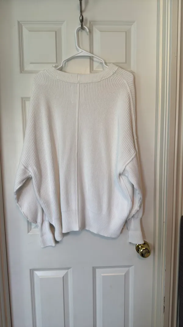 White aerie sweater - Image 2