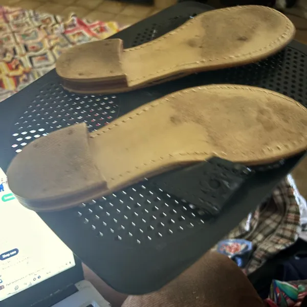 Jack Rogers Heritage black Leather Slip-On Flat Thong Sandals Women's Sz 8 m - Image 3