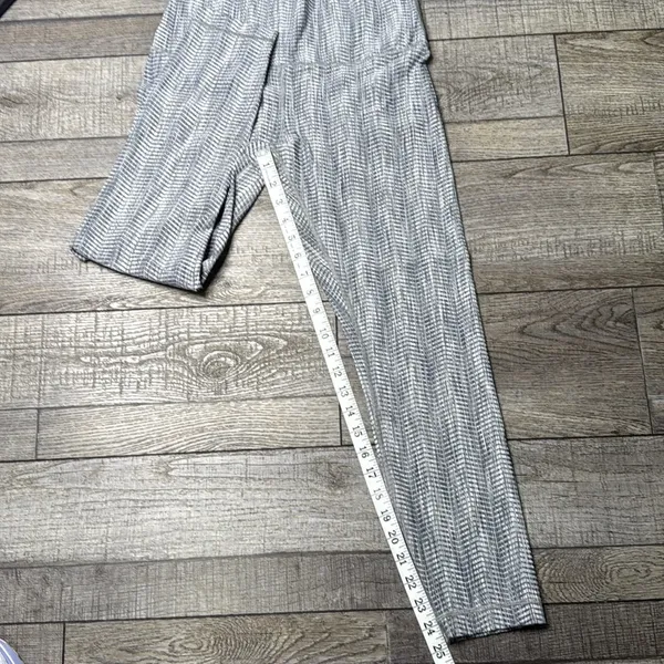 Lululemon Athletica Herringbone Leggings - Image 6