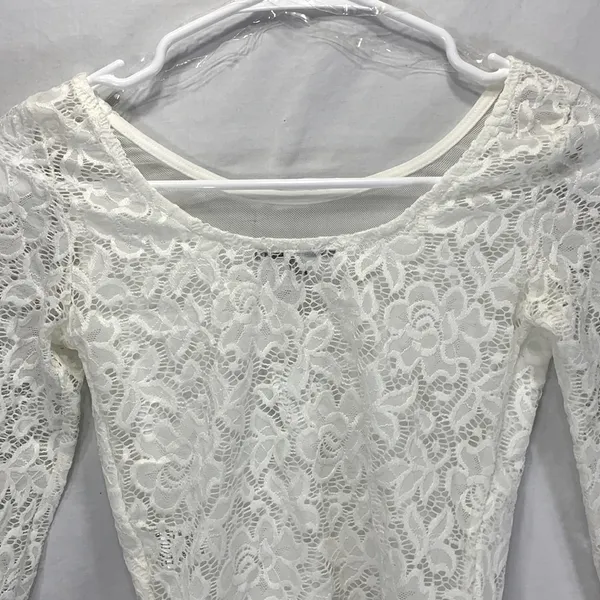 Charlotte Russe 3/4 Sleeve Lace White Crop Top Size XS NWT - Image 6