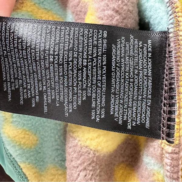 The North Face Fleece 1/4 Snap Pullover - Image 12