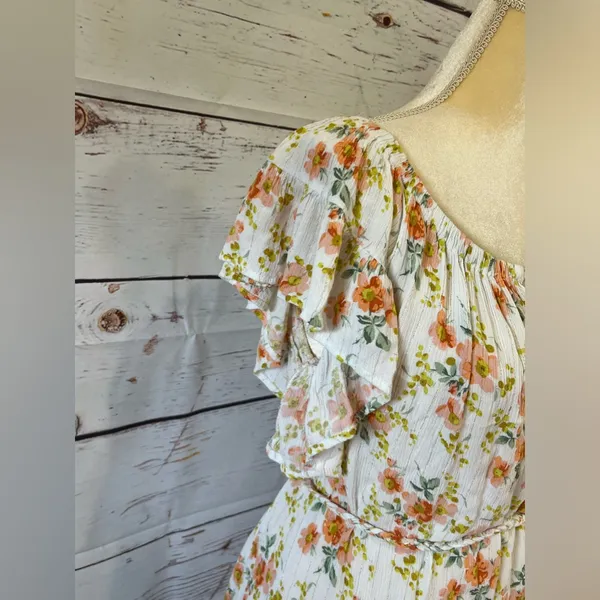 Cupcake and Cashmere Woman’s White Floral Lightweight Raylon Dress Size Large - Image 4