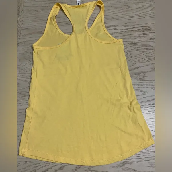 Yellow Pascal from Disney's Tangled Tank Top with Embroidery Size M - Image 7